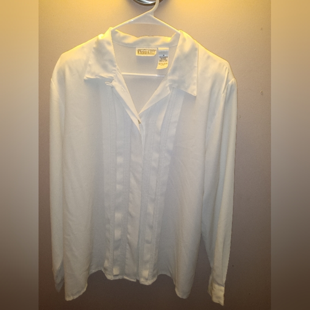 Top/ Blouse/ Button Down
